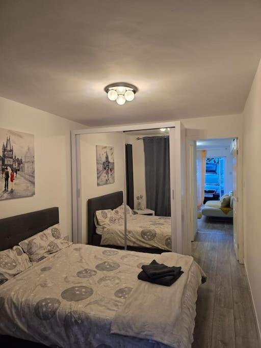 Cozy Flat 1 Bedroom Hucclecote Экстерьер фото
